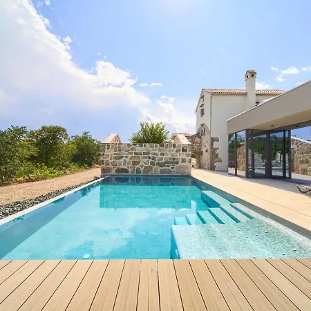 Jerini Estate By Interhome