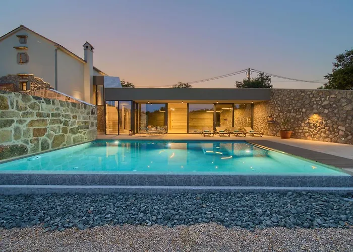 Jerini Estate By Interhome *