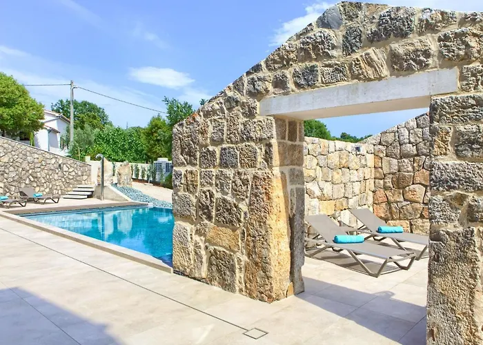 Jerini Estate By Interhome